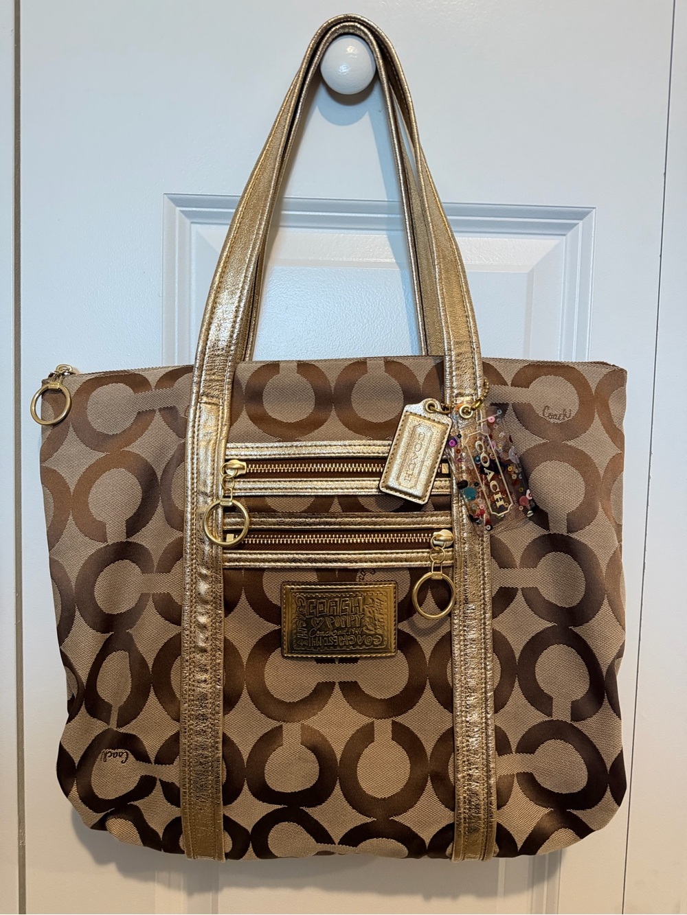 Coach Poppy Op Art Glam Tote Y2K Bag + Charm